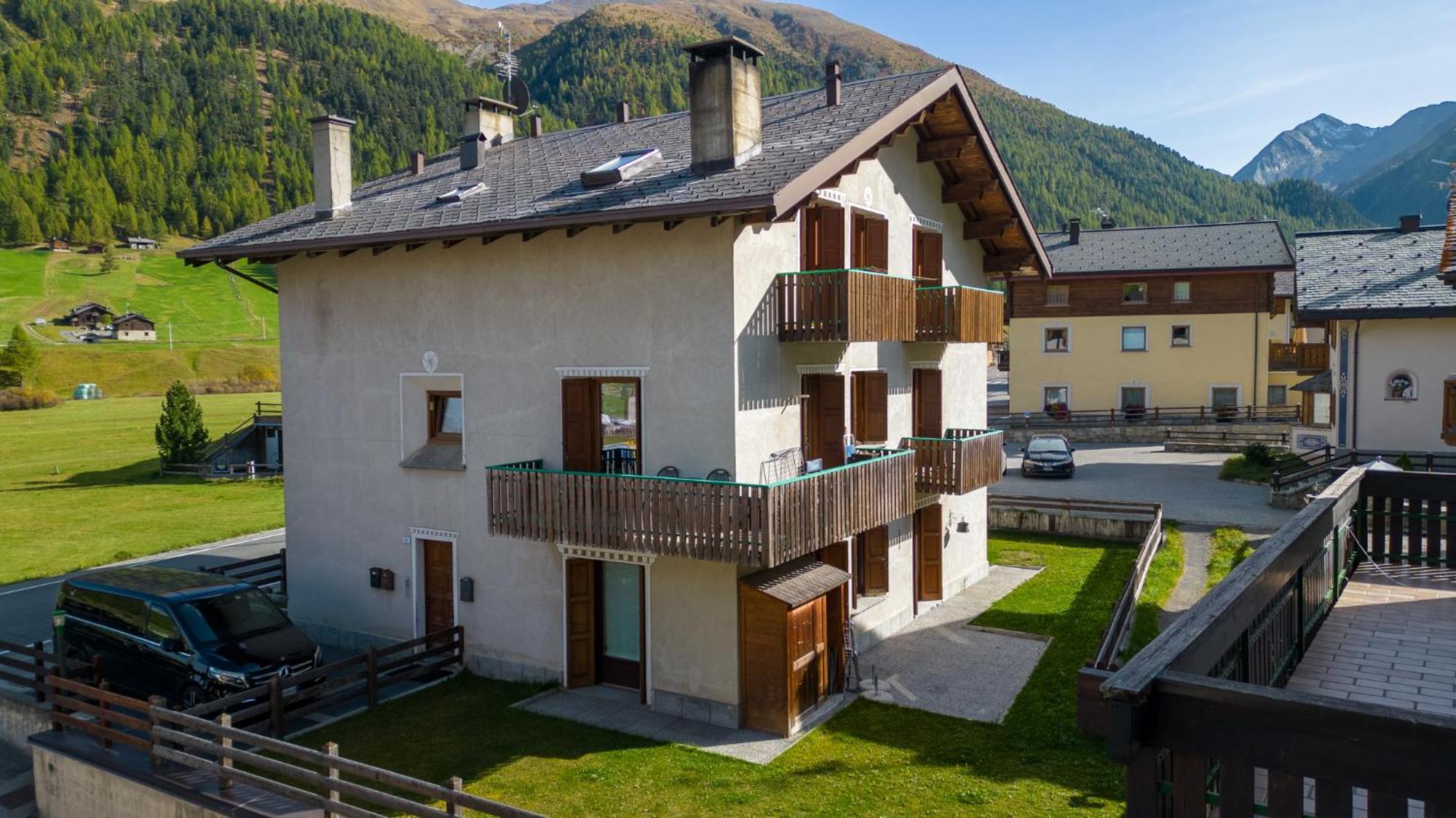 Bluebell Apartments Livigno Exterior foto